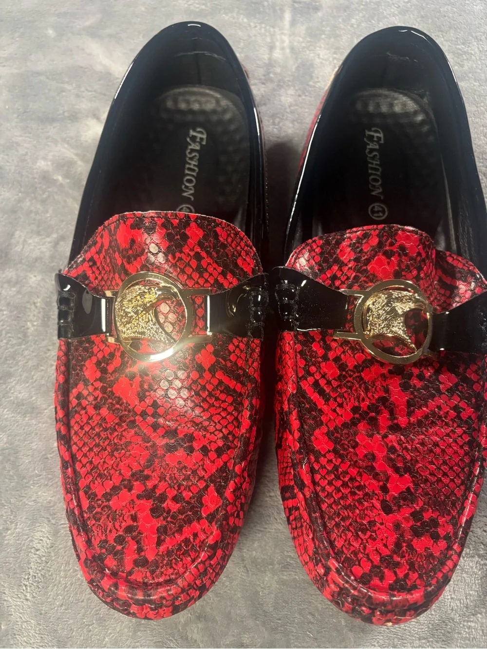 FASHION Red Snakeskin Loafers with Gold Accent